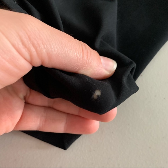 Everlane Womens ReNew The Perform Bike Shorts Size Small S High Rise Athletic - Picture 4 of 9